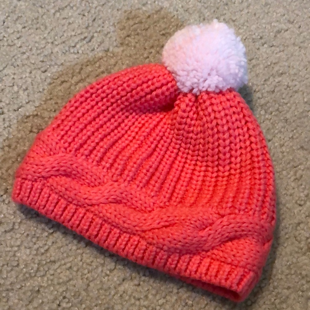EUC Gymboree pom beanie